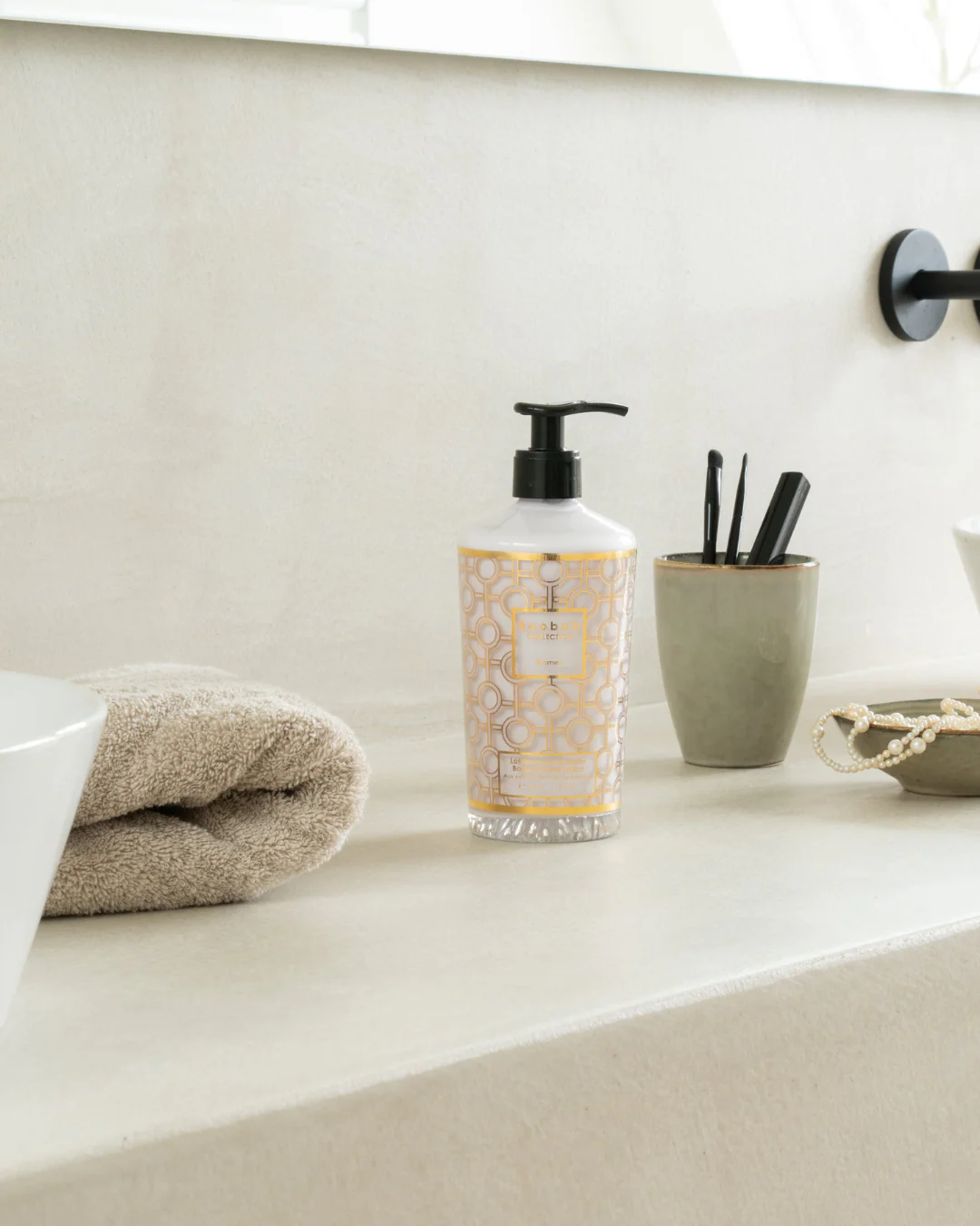 BODY & HAND LOTION WOMEN - Image 2