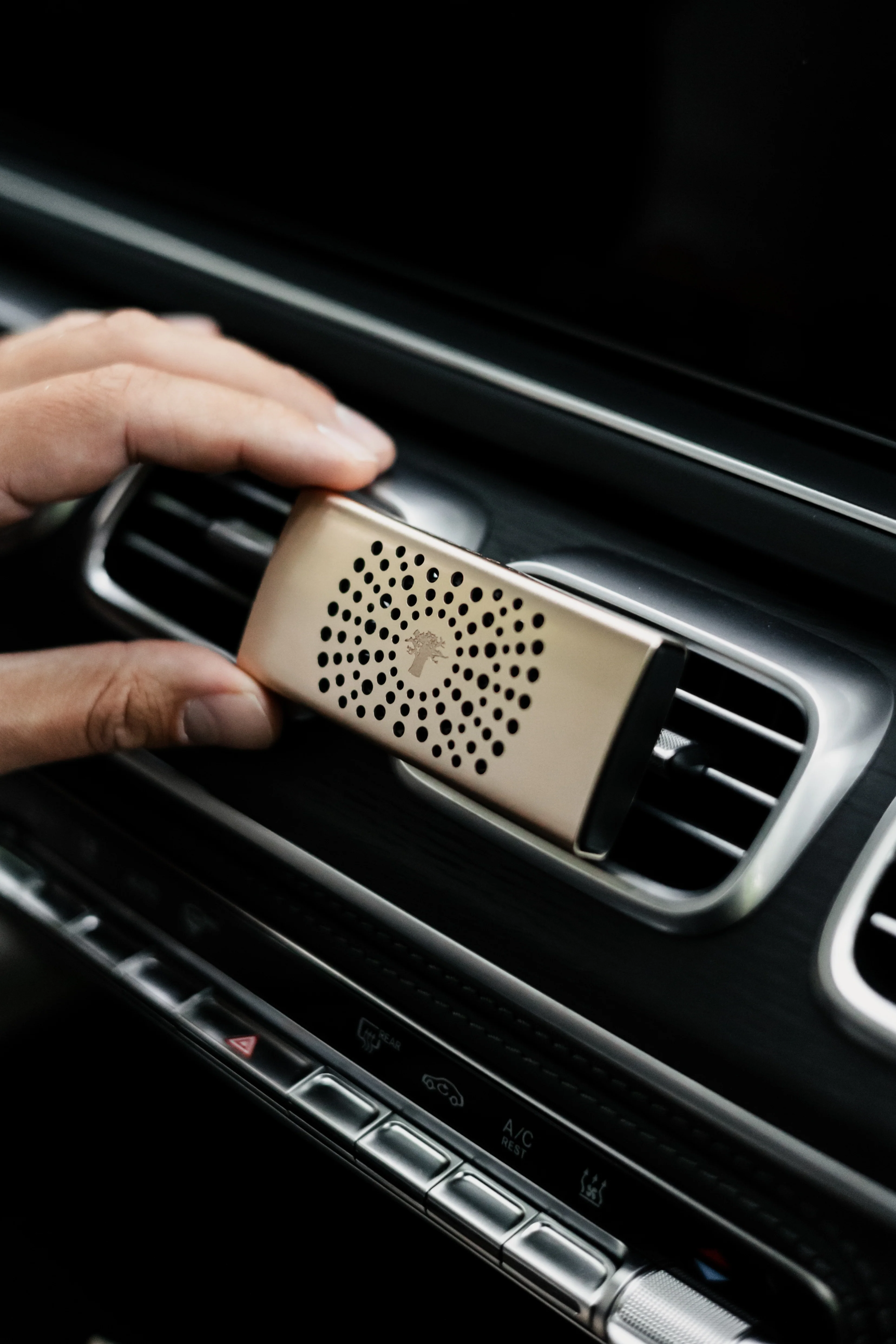CAR DIFFUSER PEARLS WHITE - Image 4
