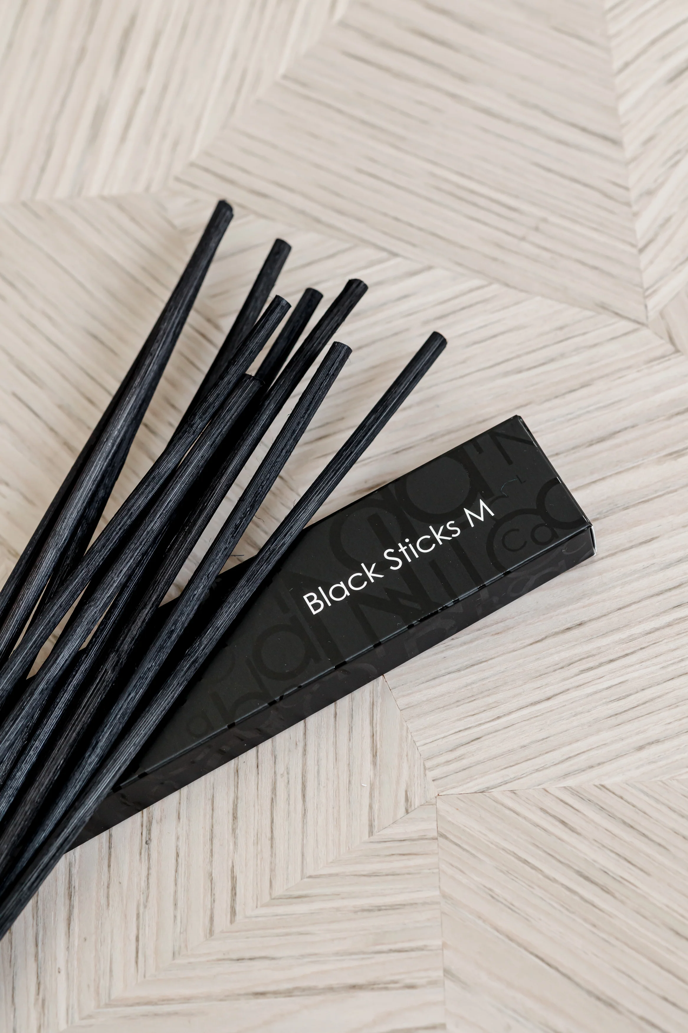 DIFFUSER STICKS BLACK - Image 3