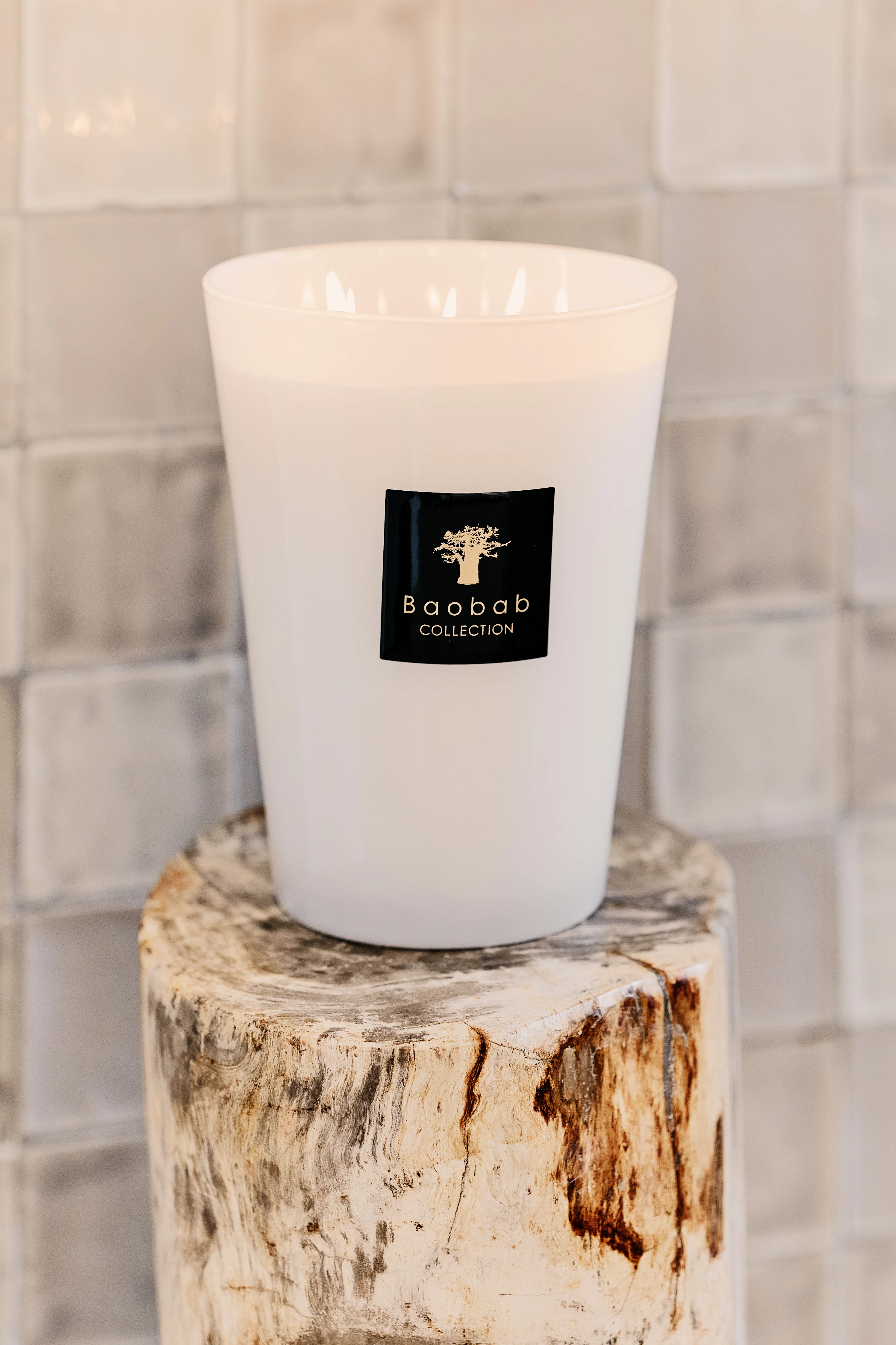 SCENTED CANDLE LES PRESTIGIEUSES PIERRE DE LUNE - Image 3