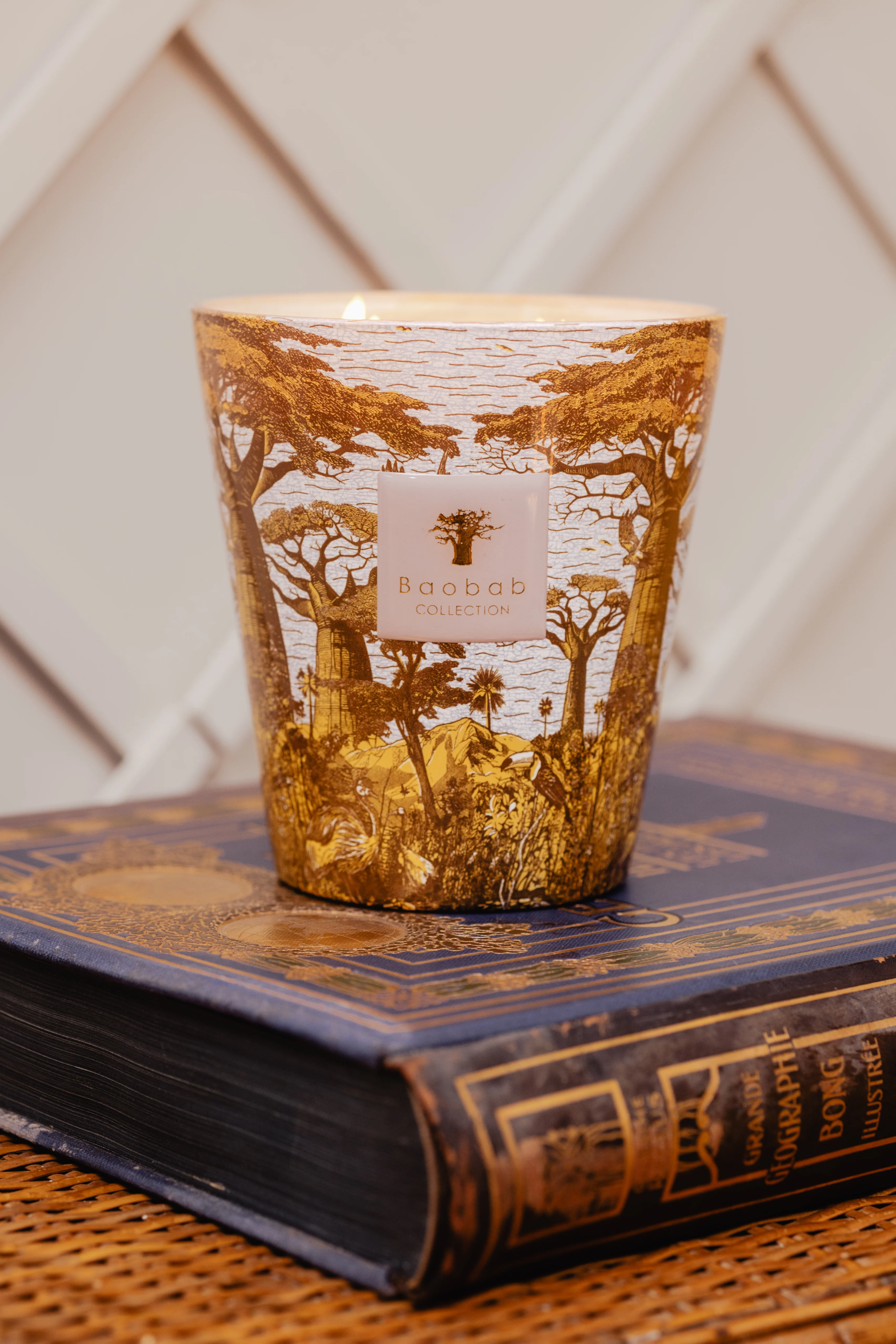 SCENTED CANDLE SACRED TREES BOUNKANI - Image 4