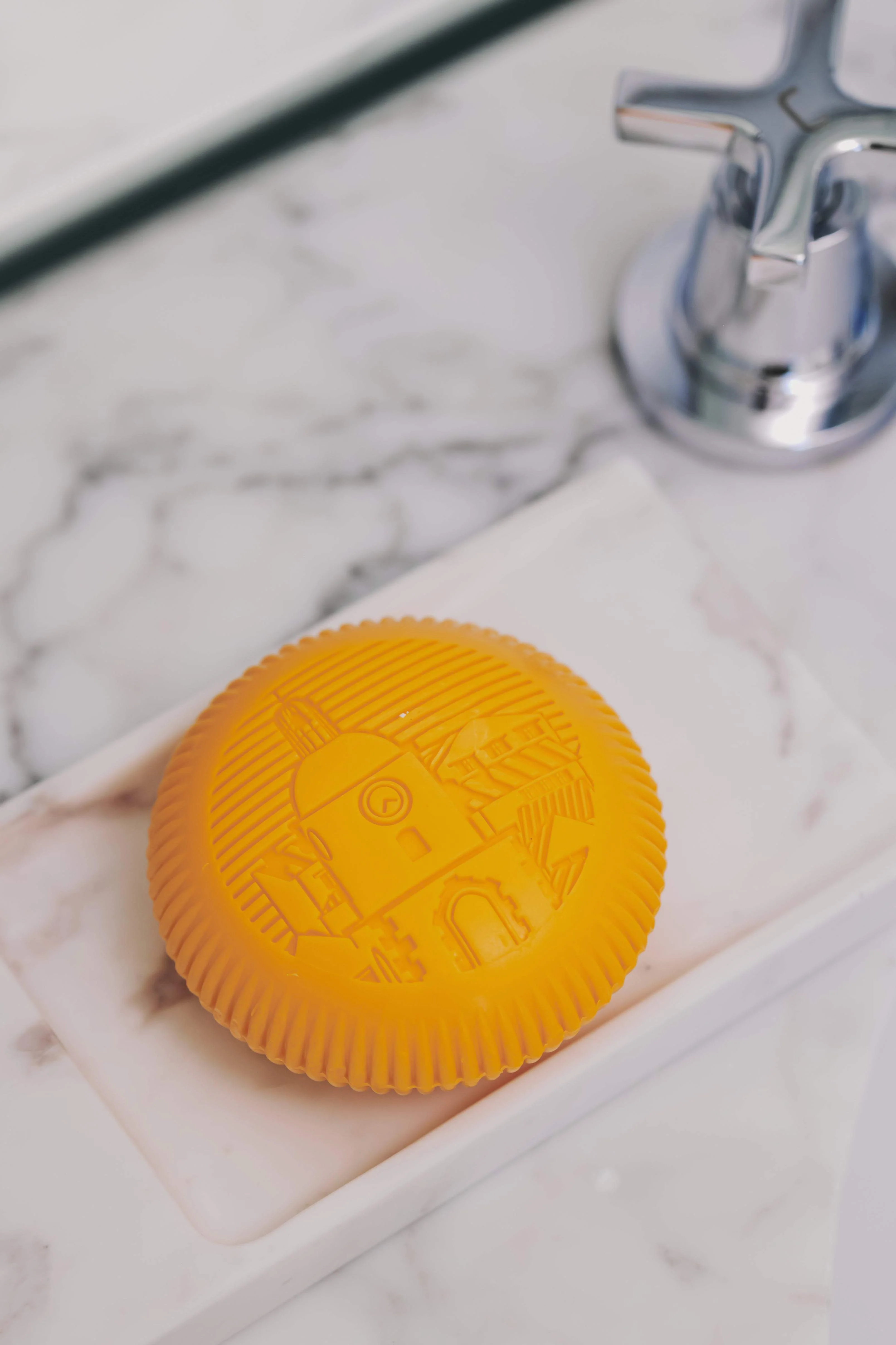 SOAP A SAINT-TROPEZ - Image 3